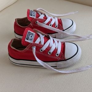 Red Converse Sneaker Size 8 Toddler